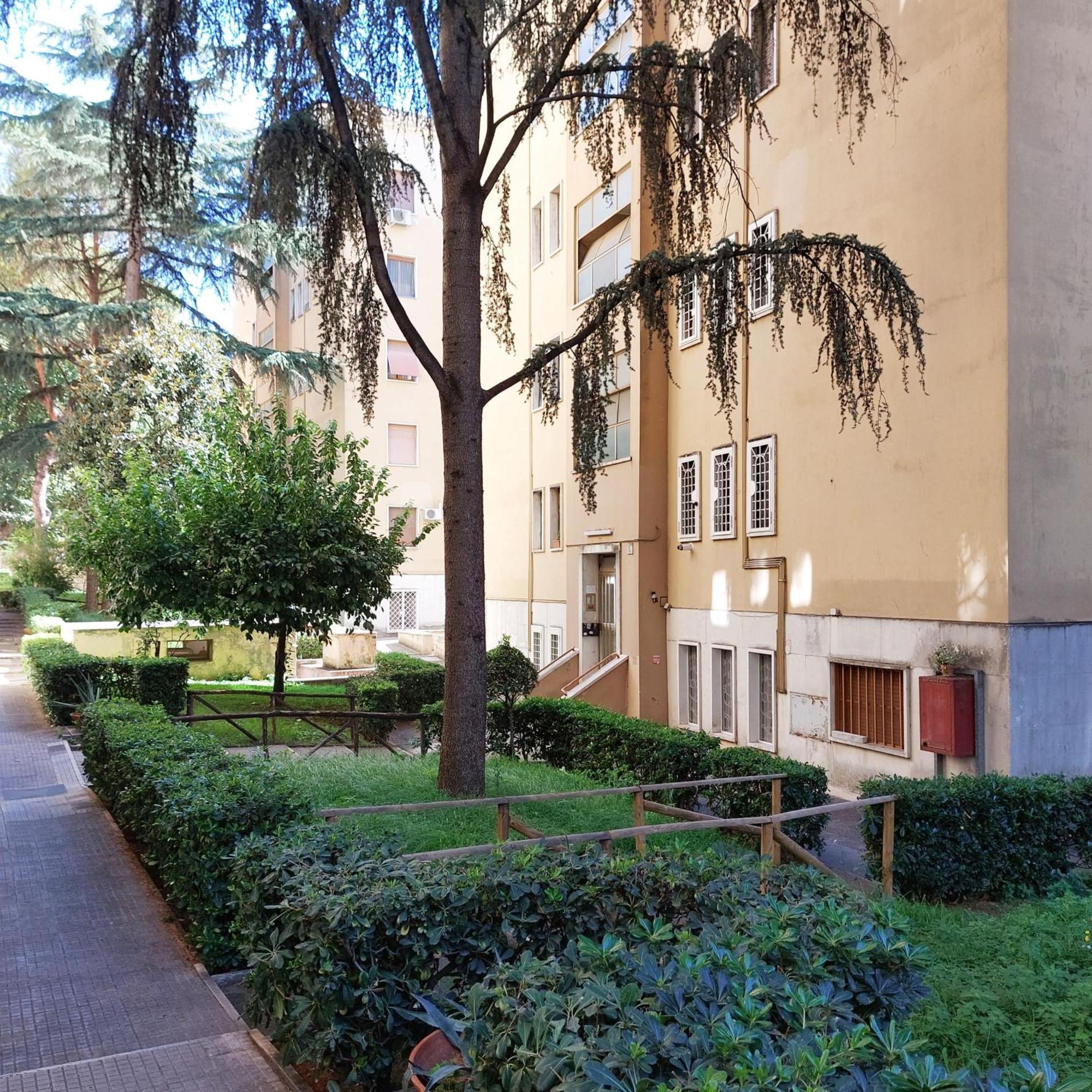 - Garbatella Appartamento
